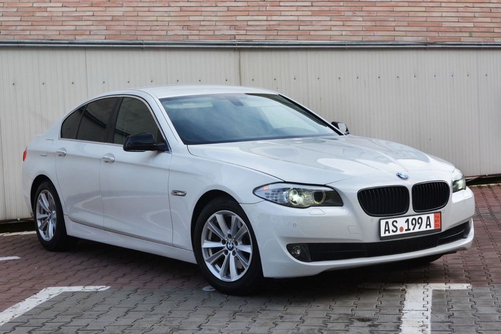 BMW Seria 5 2.0-184 C.P  SPORT-PAKET Full LED