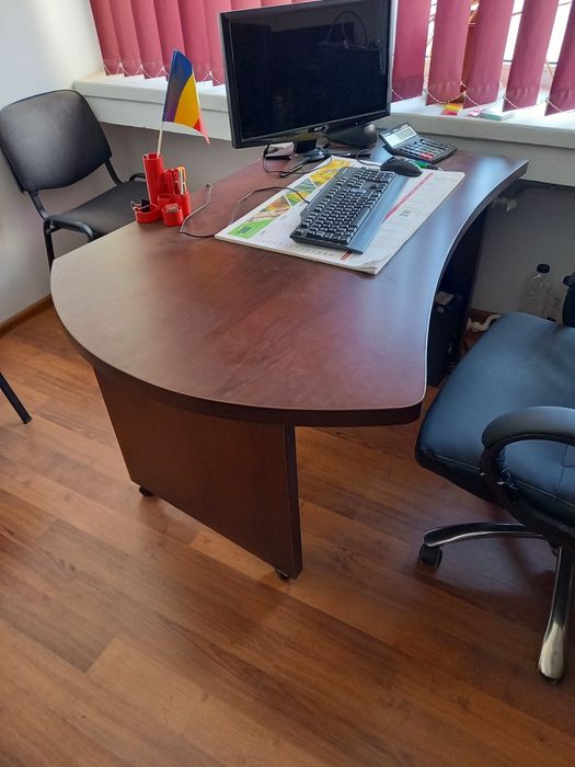 Vand mobilier birou