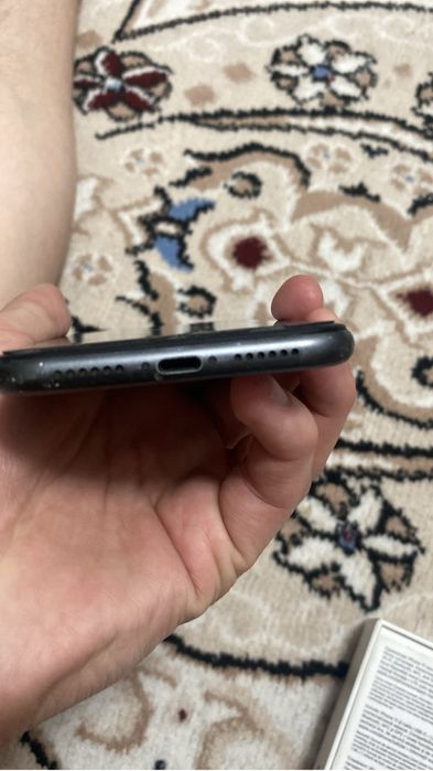 Продается айфон 11