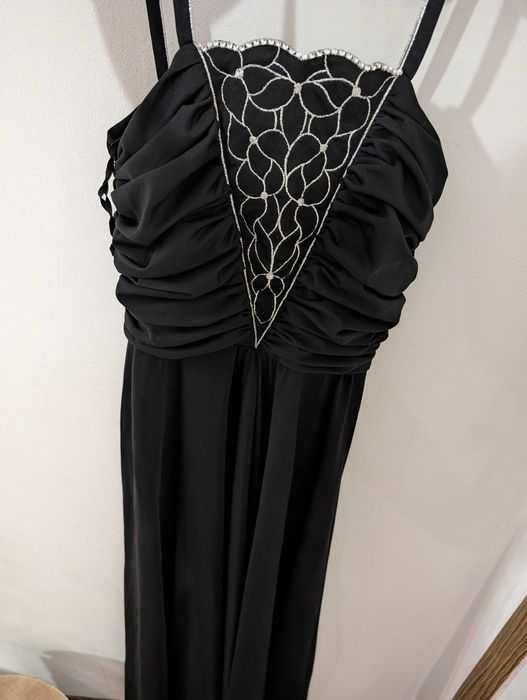 Официална дълга черна рокля