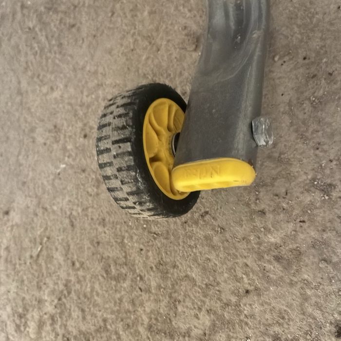 Продам детскую санку.