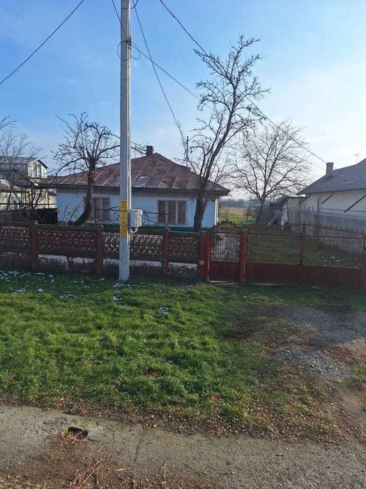 Casa batraneasca cu 2180 m2 teren  in Cordun / Neamt