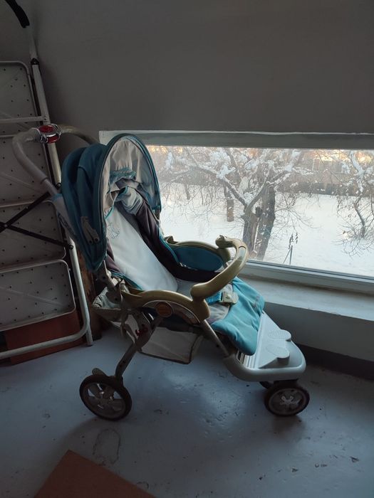 Продам детскую коляску.