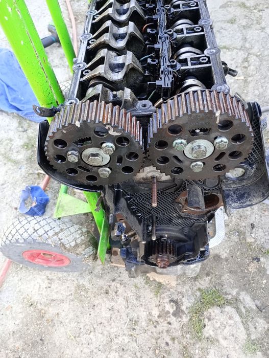 Motor  2 l cod blb