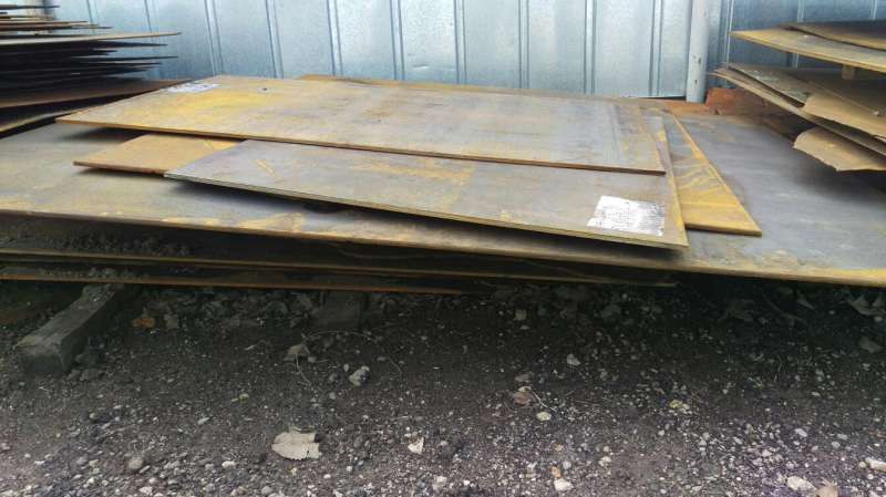 Ламарина черна .