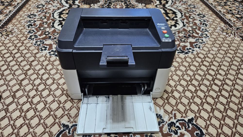 Принтер Kyocera ecosys fs-1040