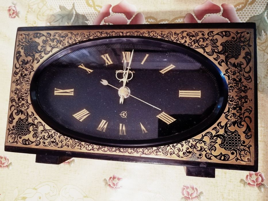 Продаются часы будильник, СССР Витязь, 4700т