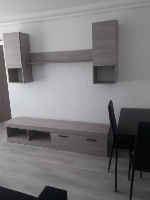 Vand apartament 2 camere