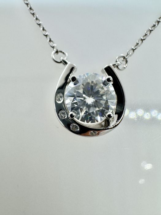 Сребърно колие с мойсанит (Диамант) 1 карат