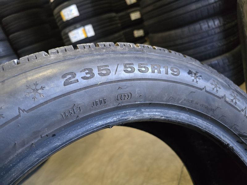 235/55/19 DUNLOP 4бр
