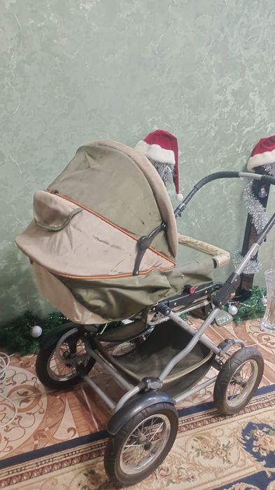 Продам коляску детскую