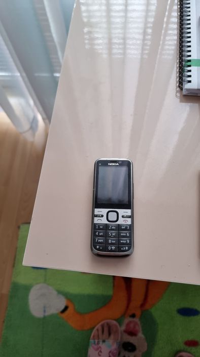 Телефон по избор