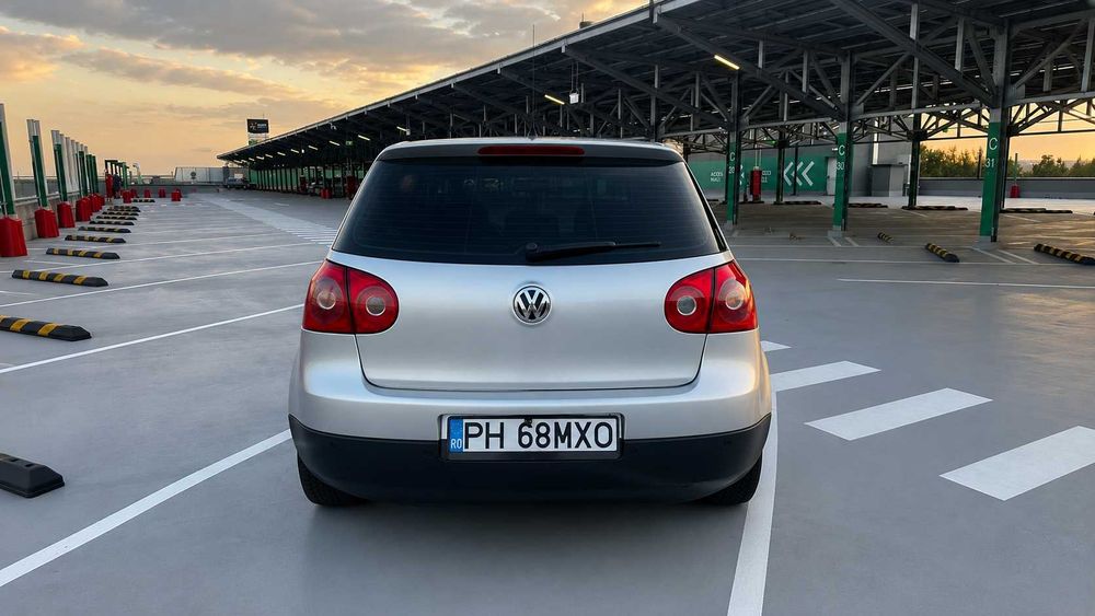 VOLKSWAGEN Golf 2006 — imagine 5