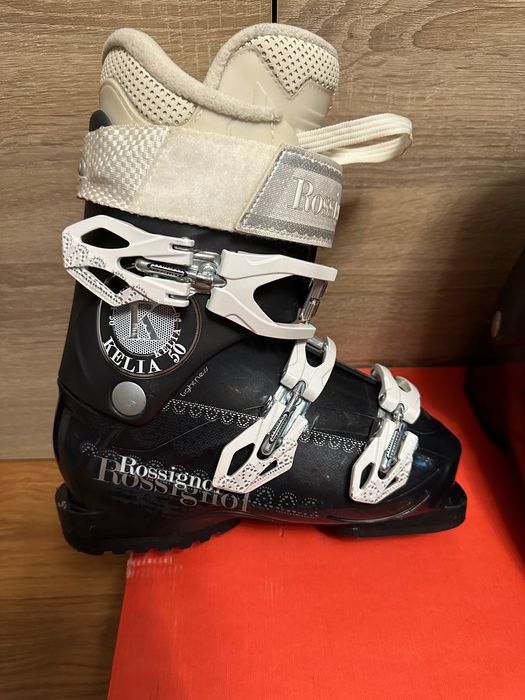 Ски обувки Rossignol