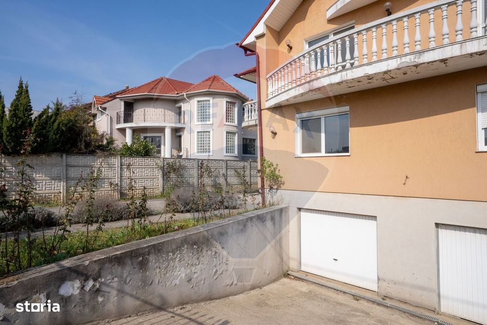 De vânzare Casă spațioasă cu teren 1.000 mp Beverly Hills, Sanmartin