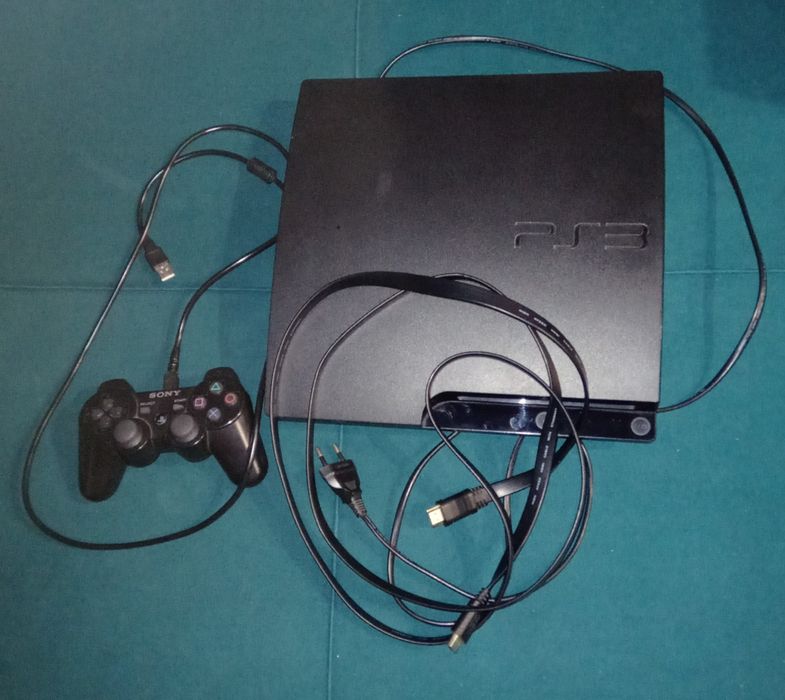 Продам игровую приставку PS3