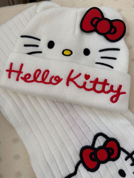 Шал и шапка на Hello Kitty