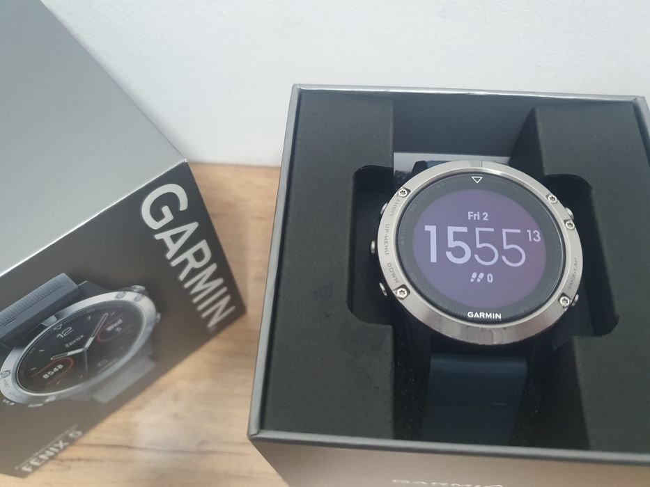 Часовник Garmin Fenix 5 Premium Multisport