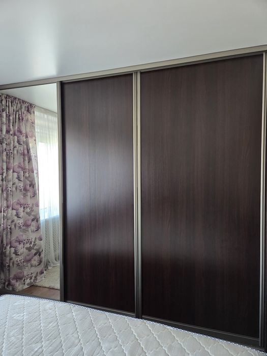 Продам шкаф купе и комод