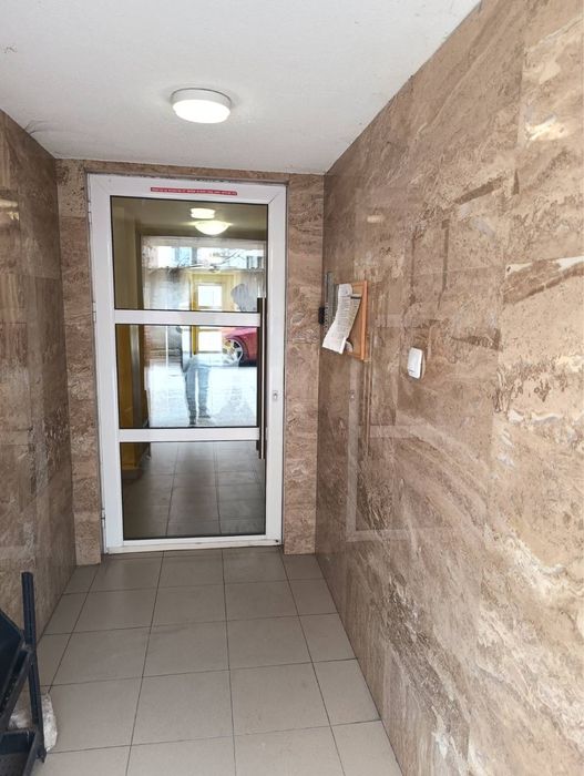 Продвсм 2 стаен апратамент Пазраджик