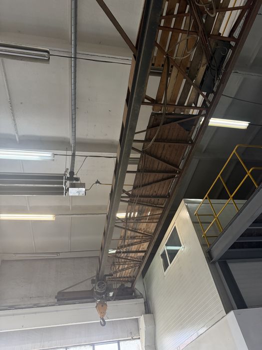 Мостов кран 5 тона (50 kN)