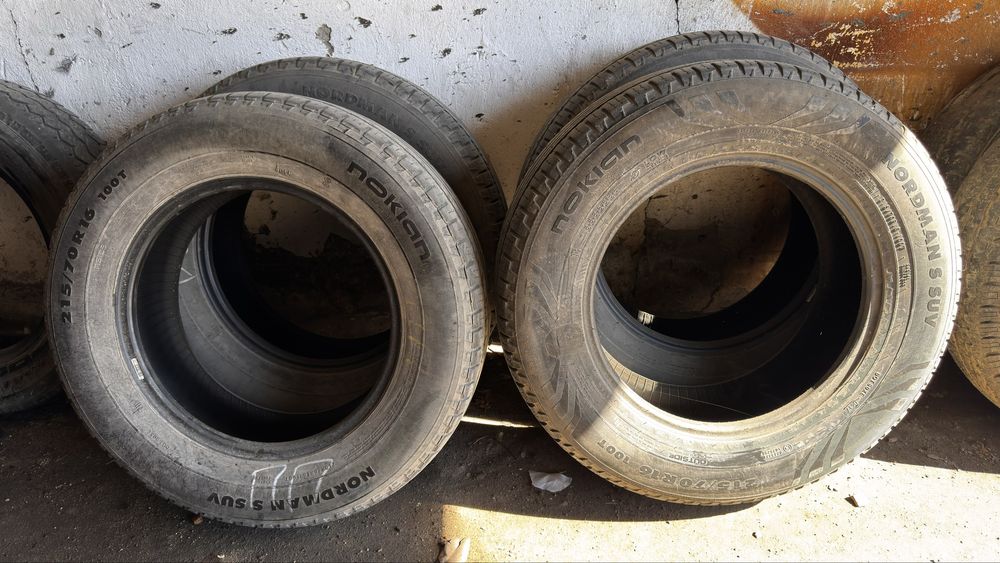 Nokian 215/70 r16