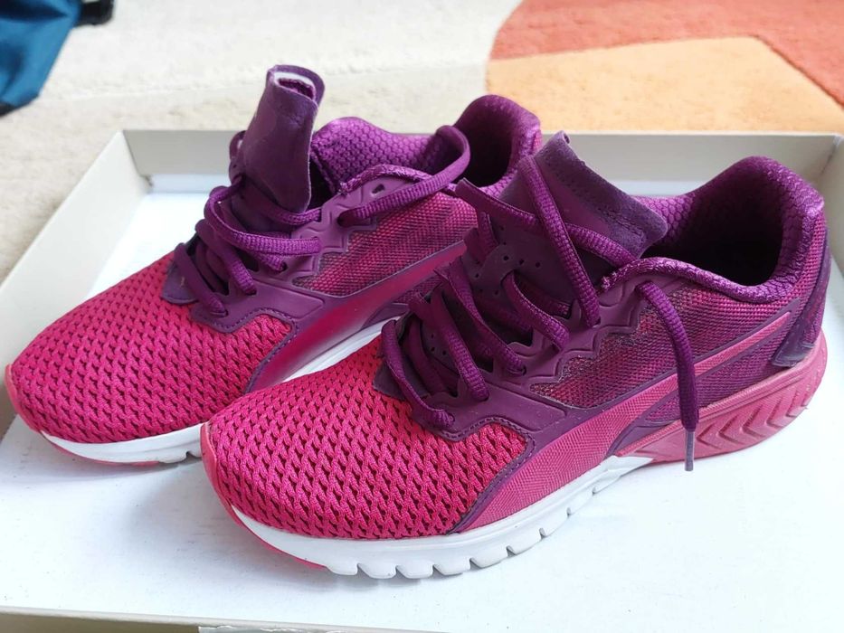 Puma маратонки дамски