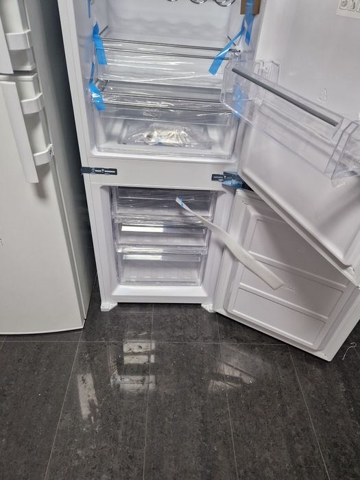 Хладилник за вграждане Hanseatic A++ Нов