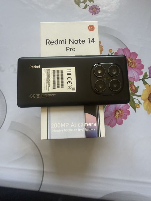 Продам смартфон редми нот 14 про 12/512гб.