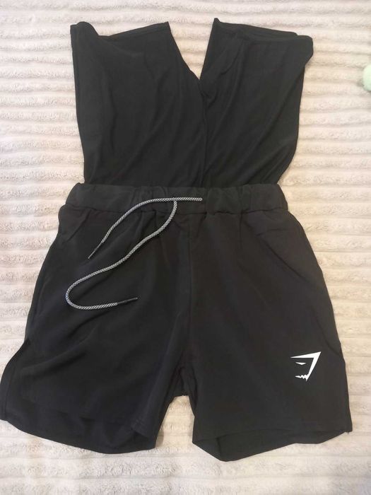 фитнес шорти Gymshark  / къси панталони