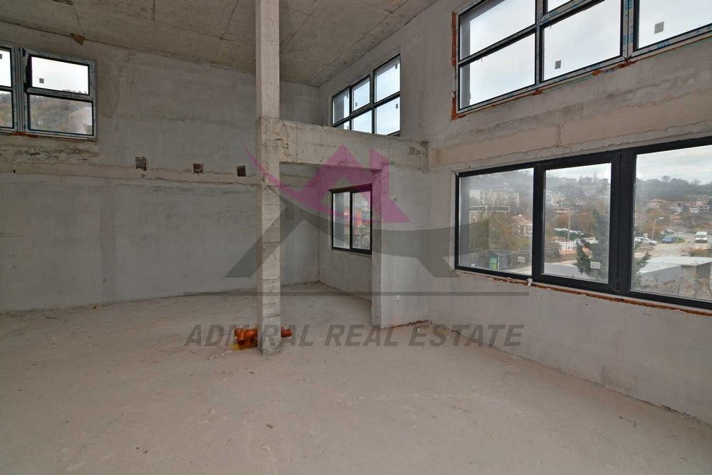 Продава се Мезонет в Варна, Бриз - 210 кв.м за 1429 €/кв.м - Снимка #2