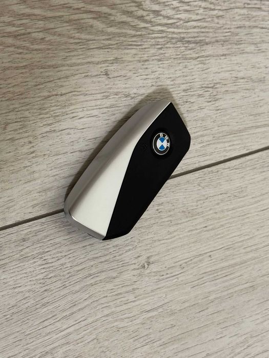 Cheie BMW originala 2022-Prezent+ Cip Scriere