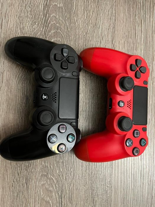 Продам пс4 в идеальном состоянии