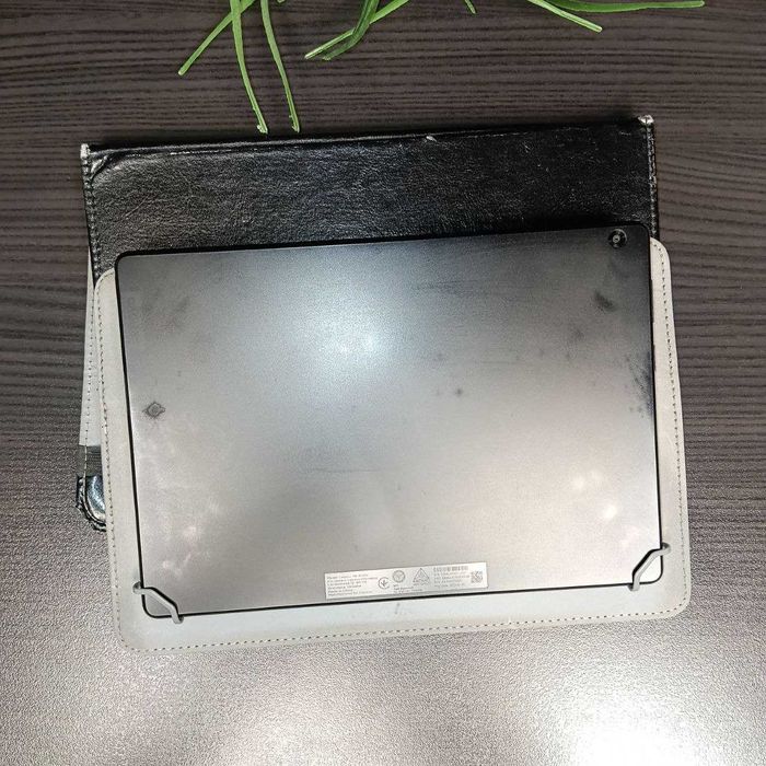 Таблет Lenovo Tab TB-X505L – 10.1” | LTE | С калъф и зарядно