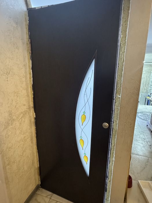 Межкомнатная дверь