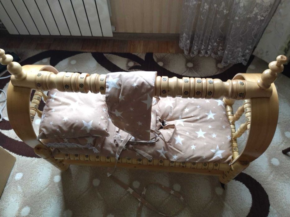 Бесык кровать, колыбельня