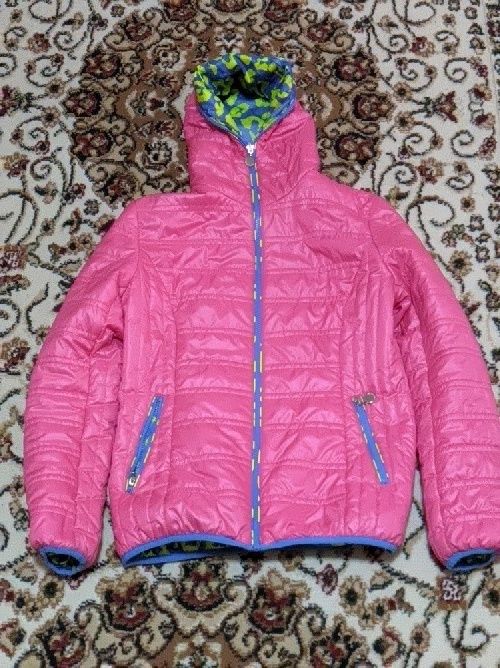 Продам  куртку ,жакет, пальто демисезонное.