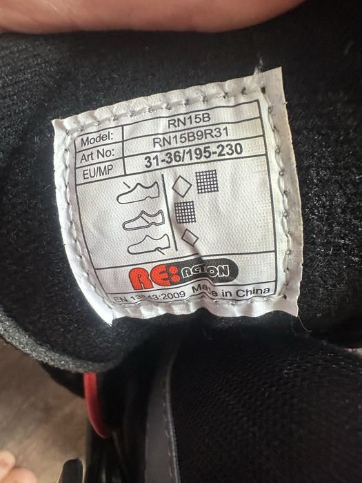 Продам роликовые коньки на мальчика