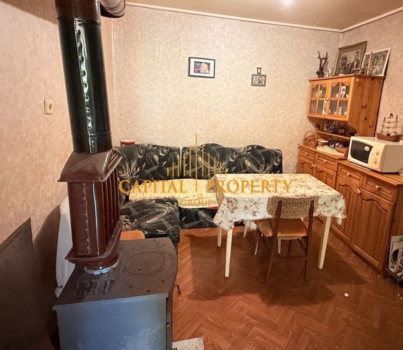 Къща в Добрич, област-с.Дуранкулак площ 143м2