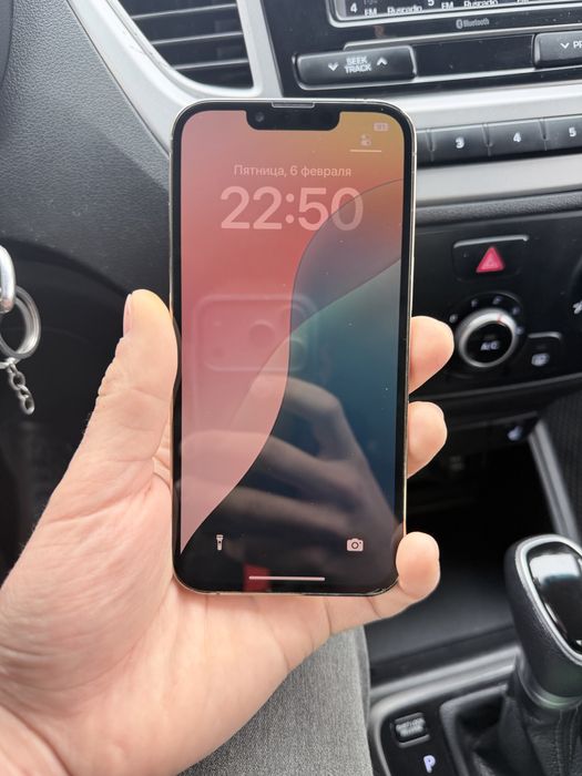 Продам Айфон 13 Про