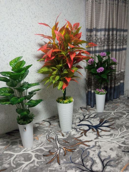 Suniy gullar optom narxlarda