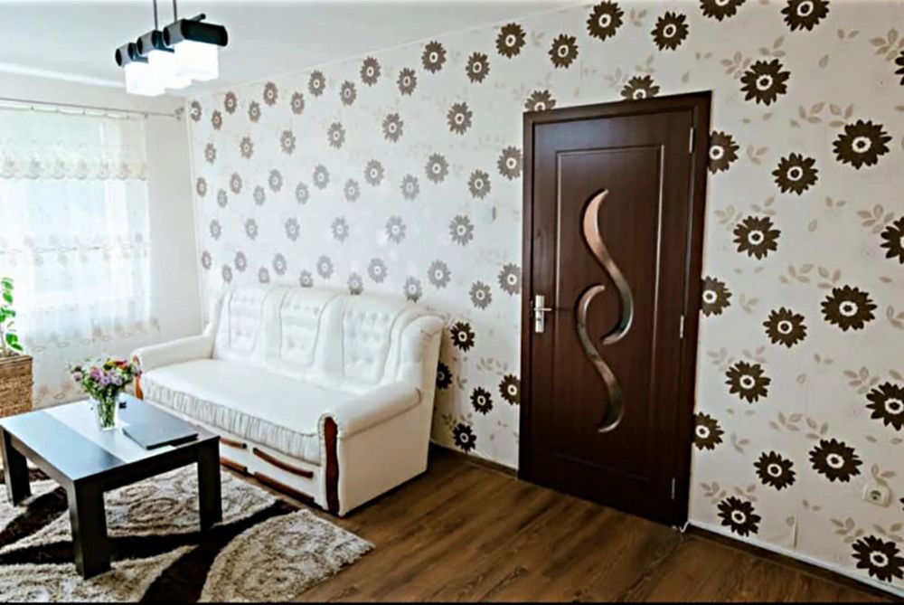 Închiriez apartament micro 1