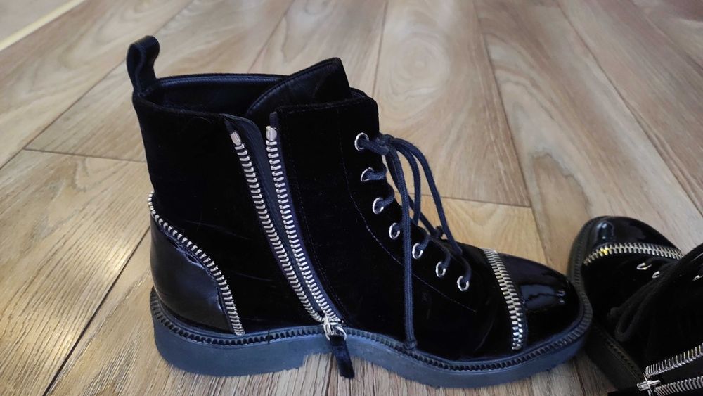 Дамски велурени боти Giuseppe Zanotti