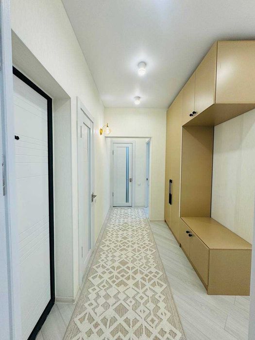 Сдается квартира на  Дархане  2 ком Срочно Новая