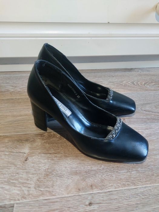 2 пары туфель за 5000