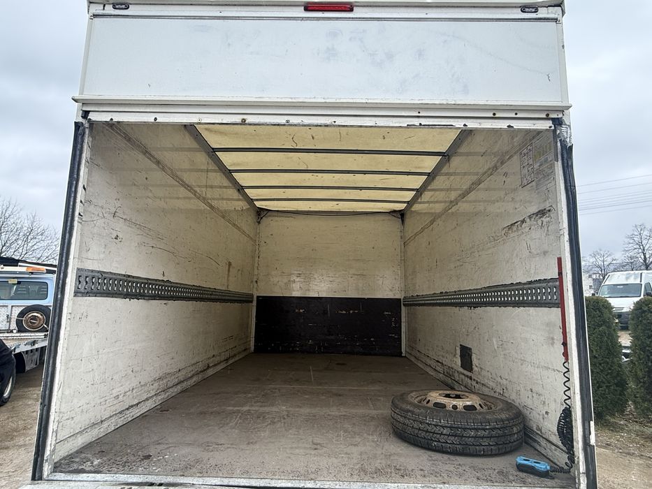 Продавам фургони 2 броя от Mercedes Sprinter