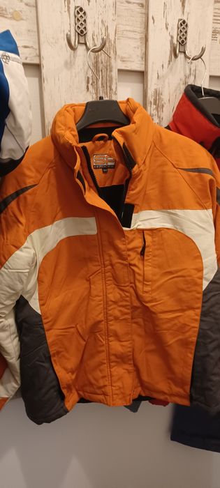 Якета и гащеризони