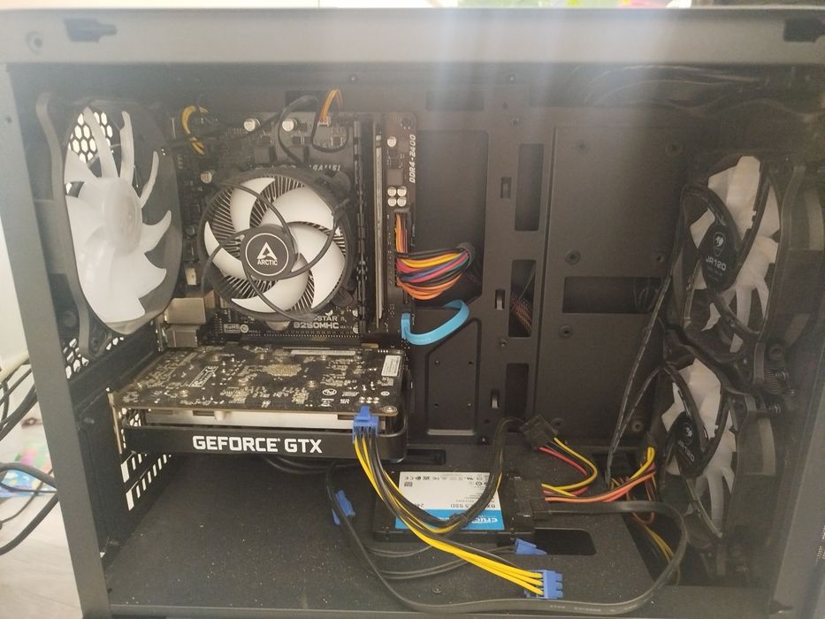 Компютърна конфигурация в добро състояние