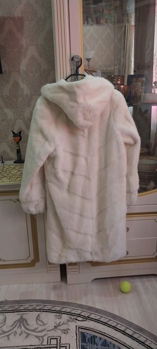 Продам норковую шубу