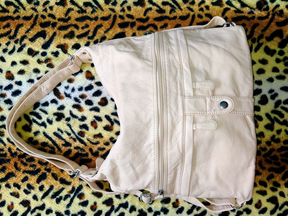 Сумки по 5000 тг